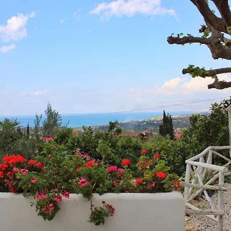 Antico Pozzo Piscina Privata Сasa de vacaciones *