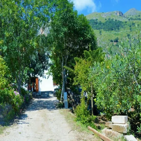 Holiday home Antico Pozzo Piscina Privata